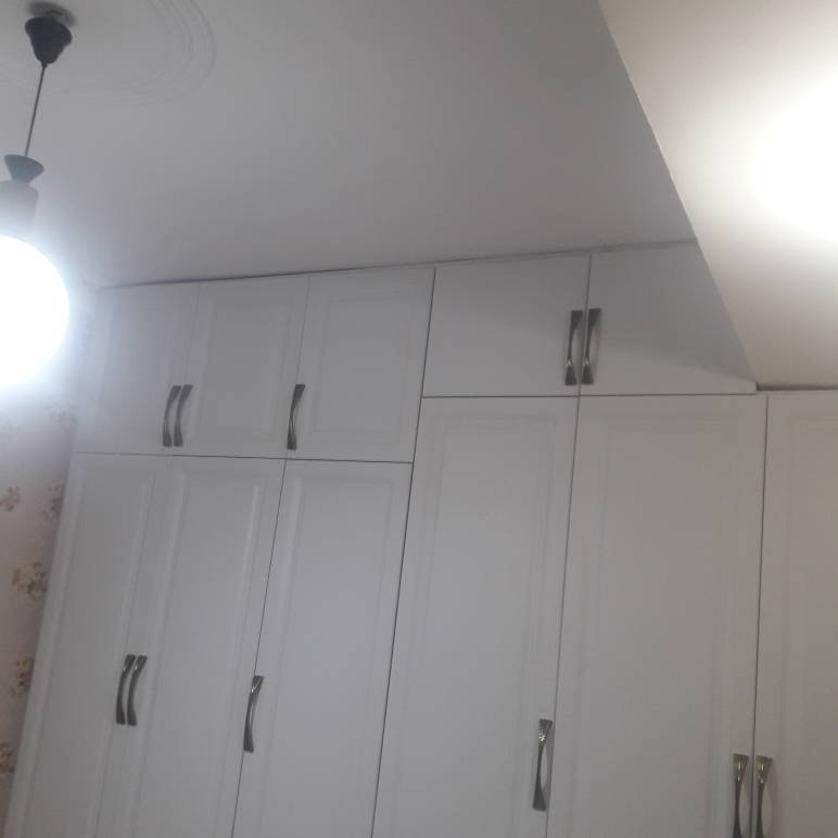 طراحی و اجرای کمد دیواری